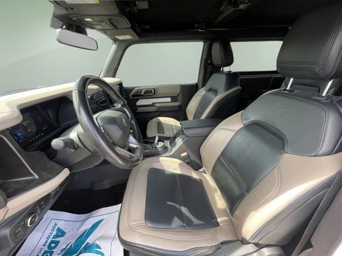 Used 2022 Ford Bronco Wildtrak AWD/4WD image 9