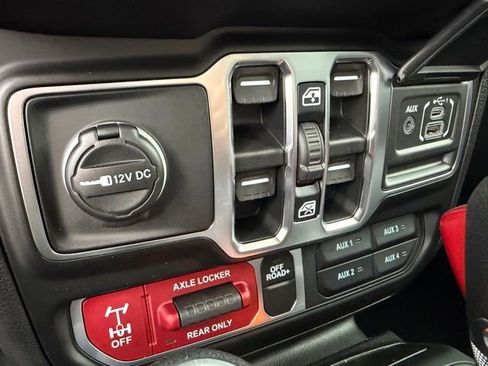 New 2026 Jeep Gladiator Sport AWD/4WD image 23