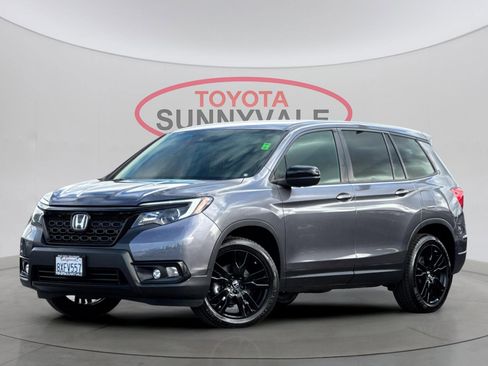 Used 2021 Honda Passport Sport image 2