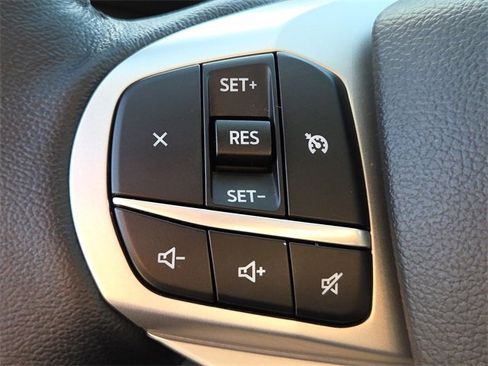 Certified 2022 Ford Explorer XLT w/ Equipment Group 202A image 29