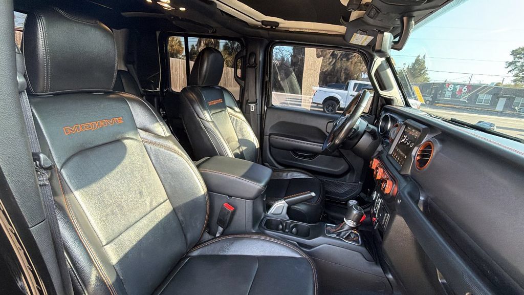 Used 2022 Jeep Gladiator Mojave w/ Trailer Tow Package AWD/4WD image 28