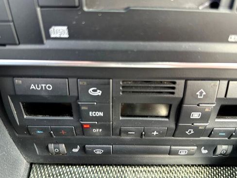 Used 2006 Audi S4 Cabriolet image 36