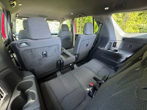 New 2026 Honda Pilot Sport image 16