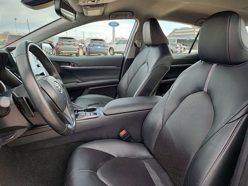 Used 2024 Toyota Camry XSE image 7