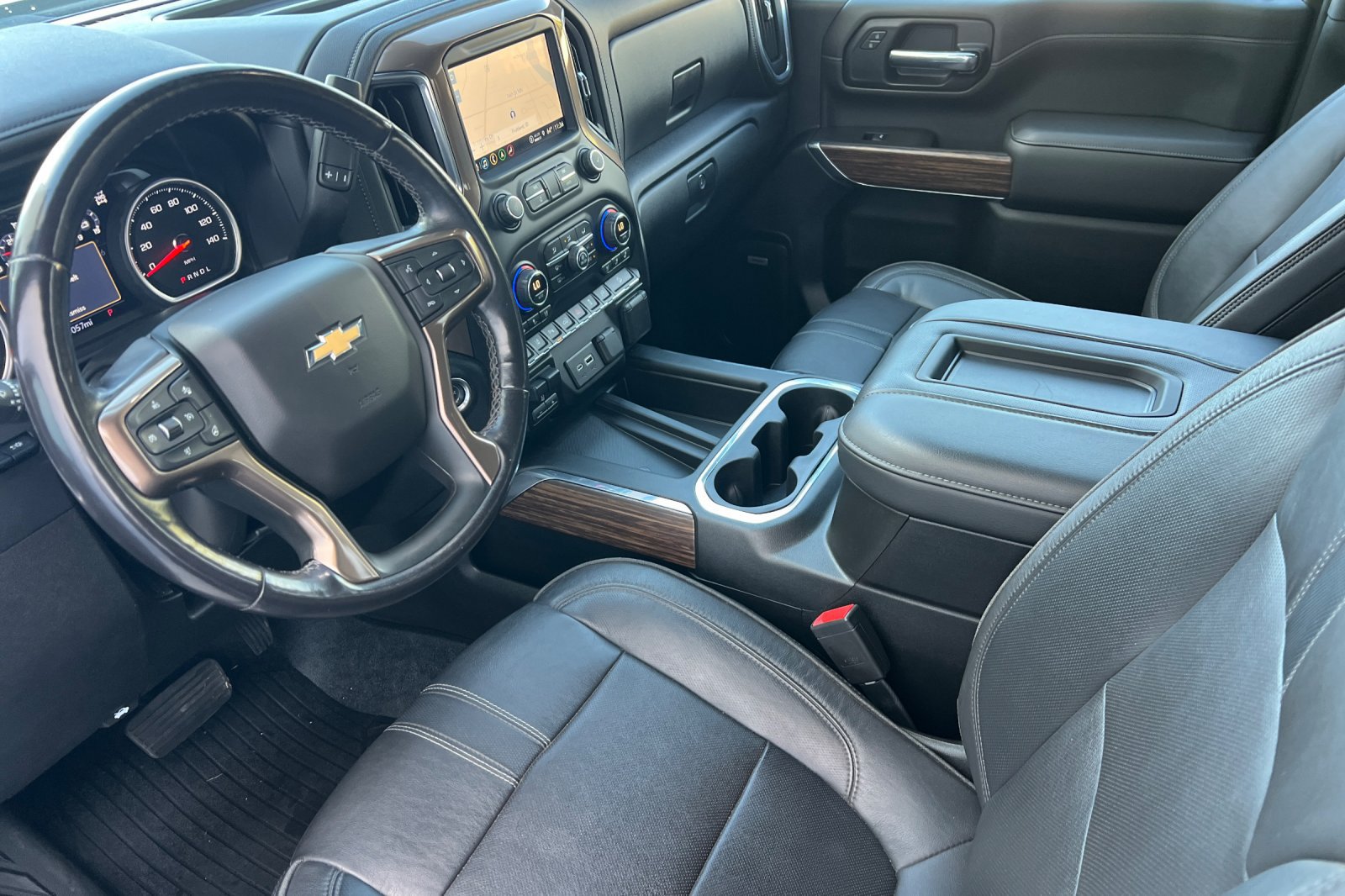 Used 2021 Chevrolet Silverado 2500 High Country w/ Z71 Off-Road Package AWD/4WD image 7