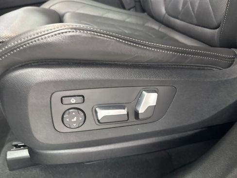 Used 2023 BMW X5 xDrive40i image 8