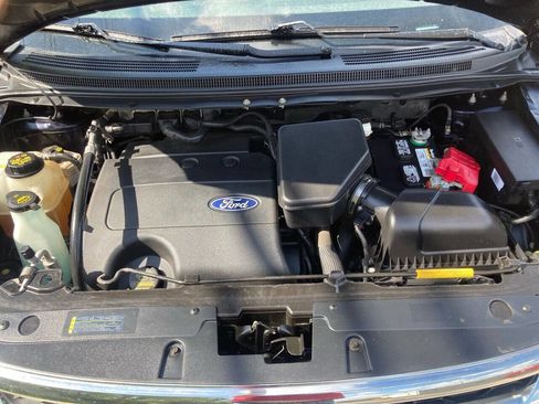 Used 2011 Ford Edge SE w/ 101A Rapid Spec Order Code image 16