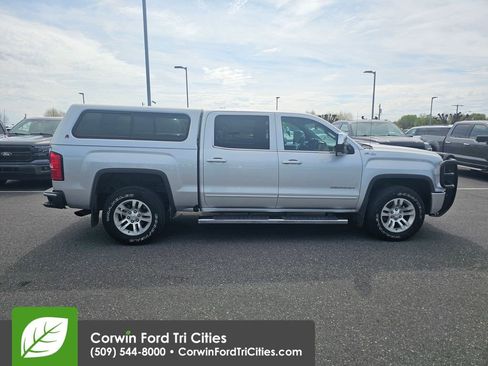 Used 2015 GMC Sierra 1500 SLE w/ SLE Value Package image 7
