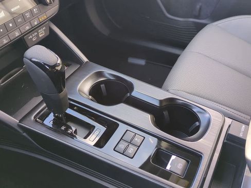 New 2026 Subaru Outback Limited image 33