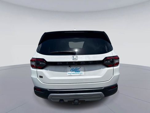 Certified 2023 Honda Pilot EX-L image 5