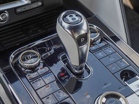 New 2026 Bentley Flying Spur Plug-In Hybrid AWD/4WD image 27