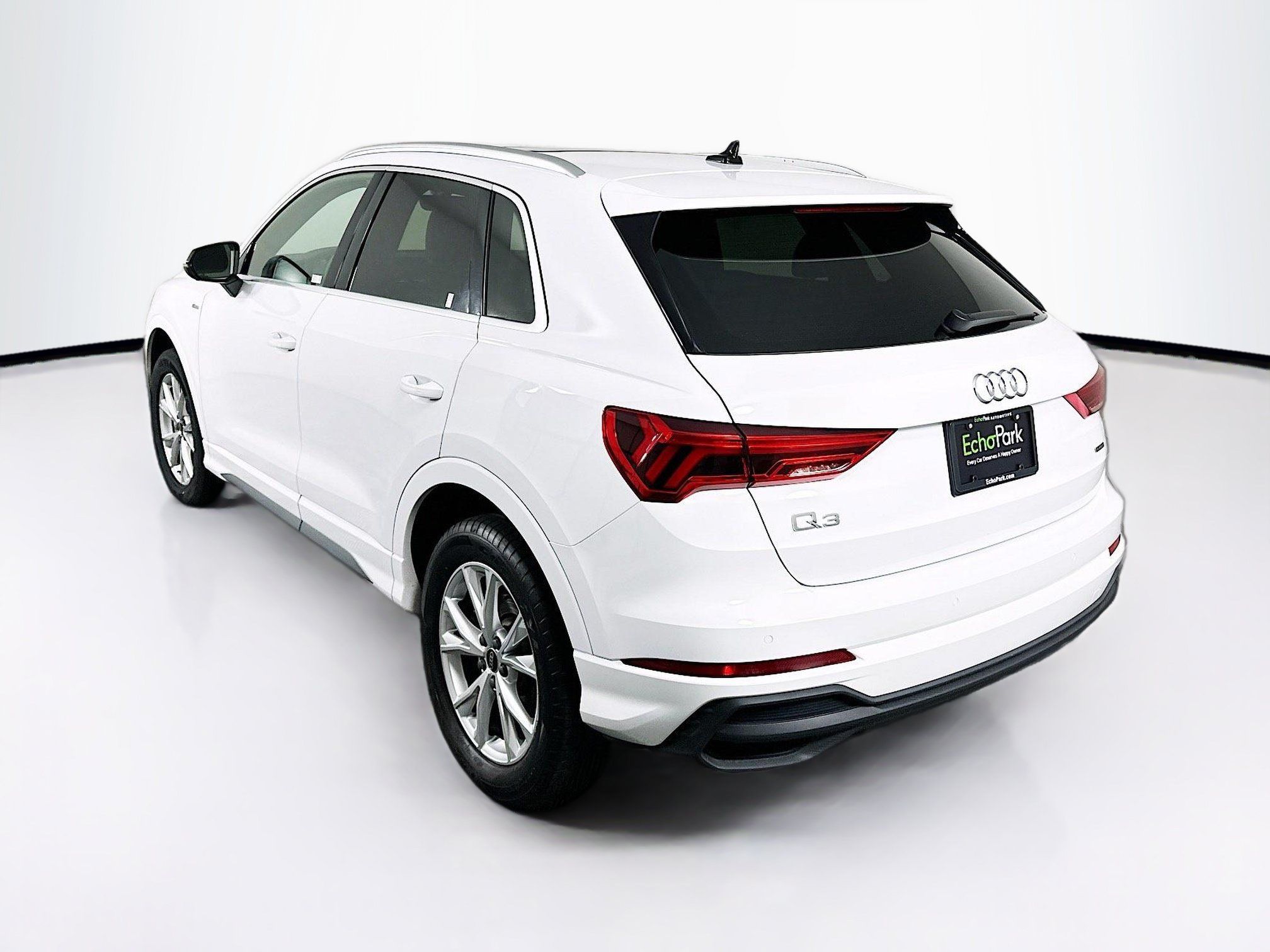 Used 2024 Audi Q3 2.0T Premium AWD/4WD image 5