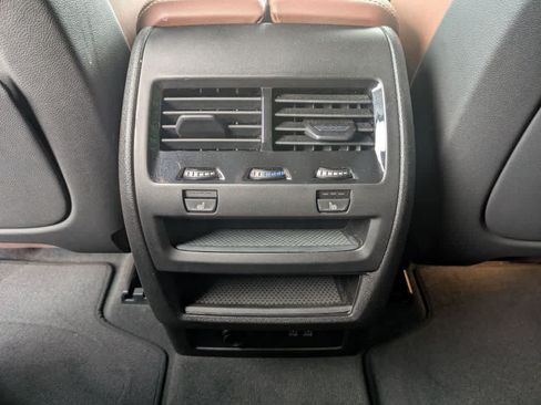 Used 2024 BMW X5 xDrive40i w/ M Sport Package AWD/4WD image 31