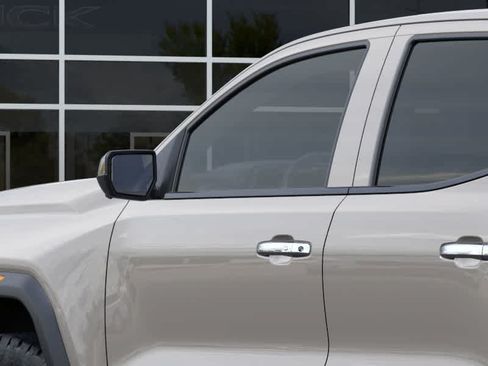 New 2026 GMC Canyon Denali AWD/4WD image 12