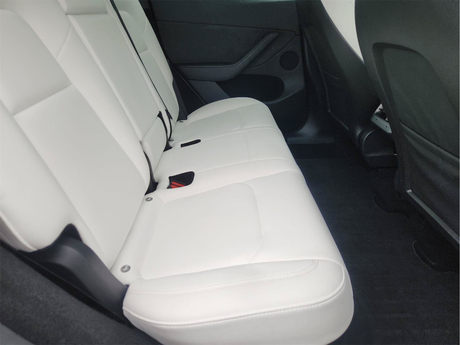 Used 2023 Tesla Model Y Long Range AWD/4WD image 31