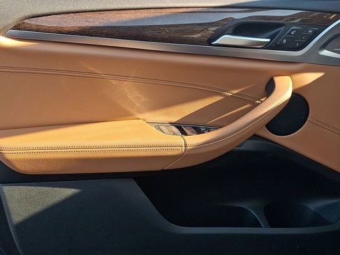 Used 2021 BMW X3 xDrive30i w/ Convenience Package image 12