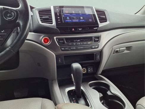 Used 2019 Honda Ridgeline RTL-T image 19