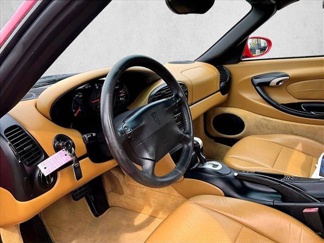 Used 2000 Porsche Boxster RWD image 13