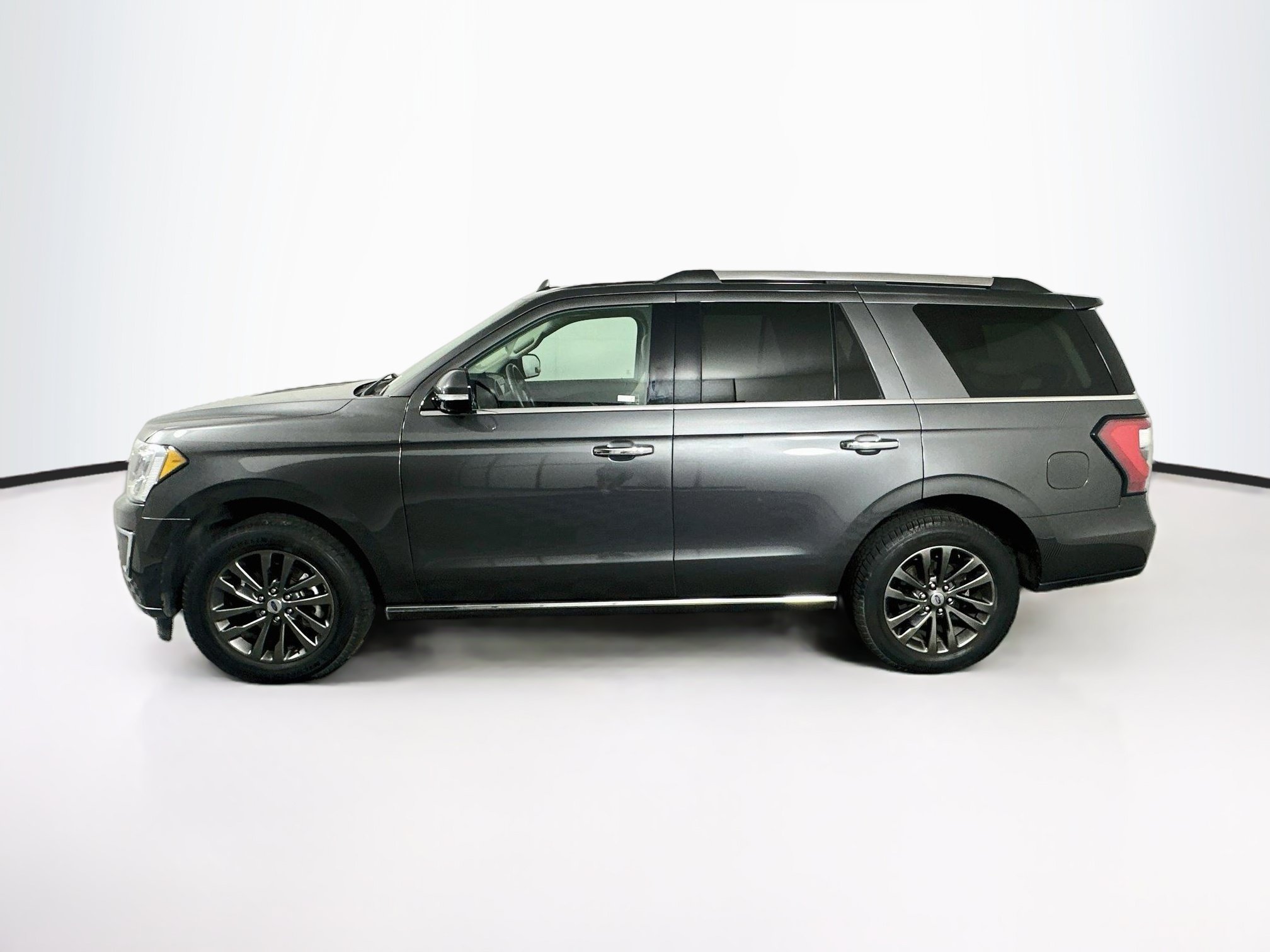 Used 2019 Ford Expedition Limited AWD/4WD image 4