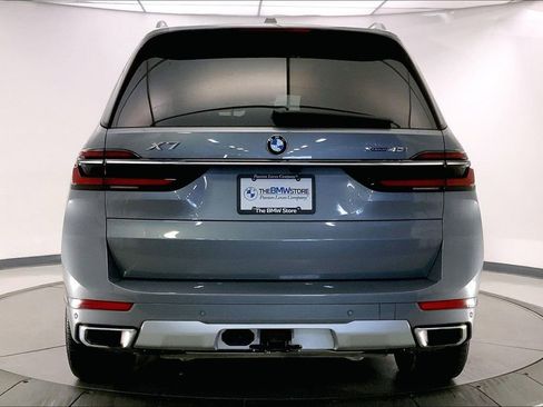 Certified 2024 BMW X7 xDrive40i w/ Executive Package AWD/4WD image 3
