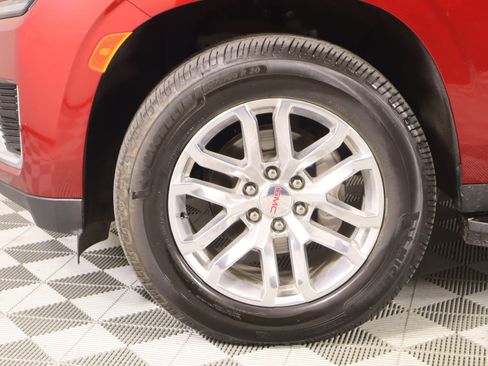 Used 2023 GMC Yukon SLT w/ SLT Premium Package image 21