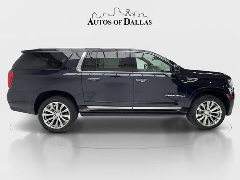 Used 2021 GMC Yukon XL Denali w/ Denali Premium Package AWD/4WD image 5