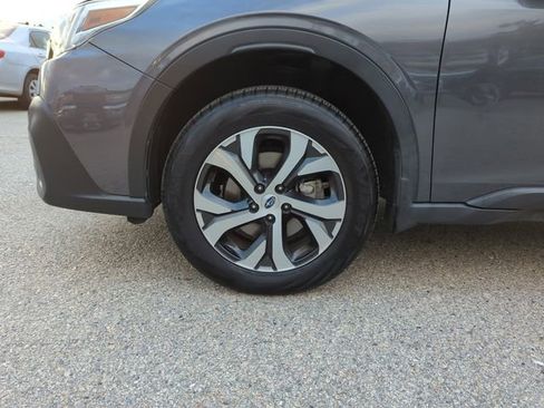 Used 2022 Subaru Outback Limited image 34