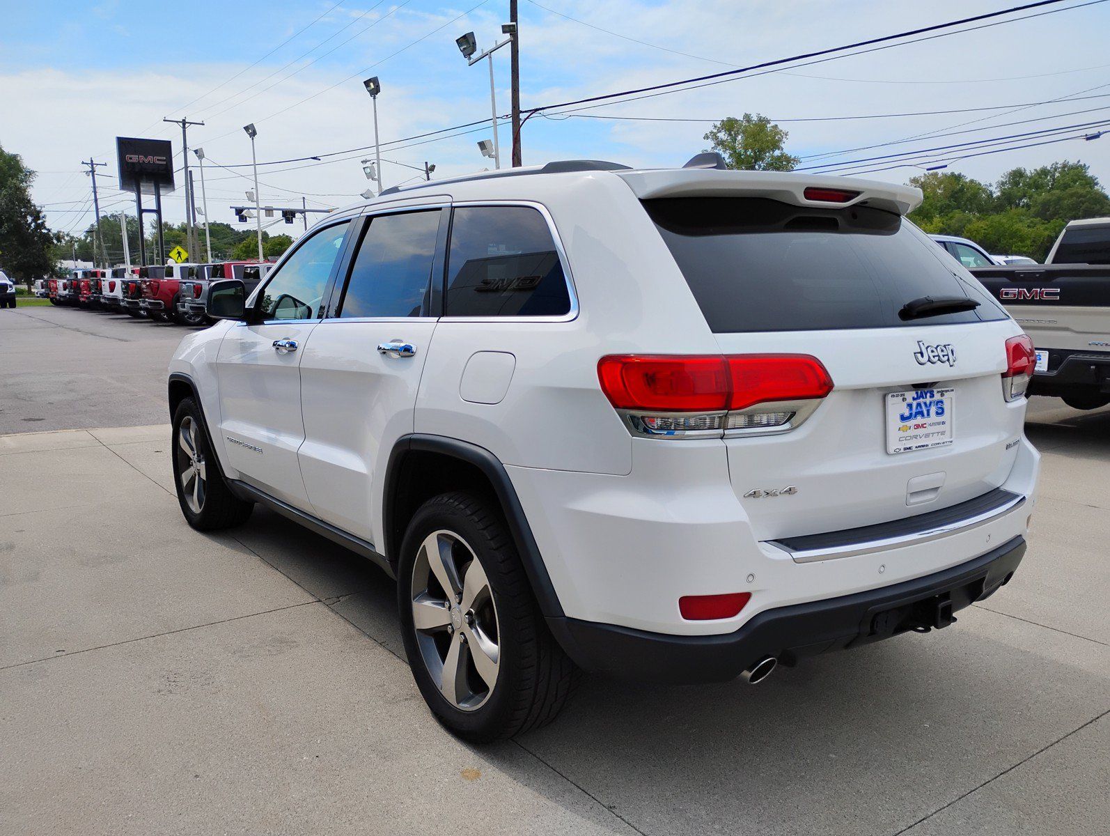 Used 2014 Jeep Grand Cherokee Limited w/ Luxury Group II AWD/4WD image 9