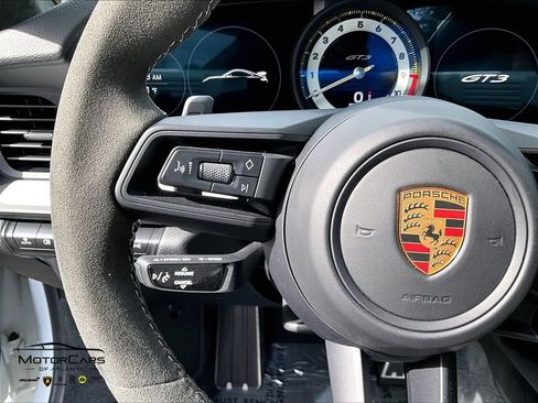 Used 2022 Porsche 911 GT3 RWD image 16