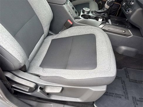 Used 2025 Ford Bronco 4-Door image 17