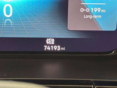 Used 2024 Volkswagen Atlas SE image 27