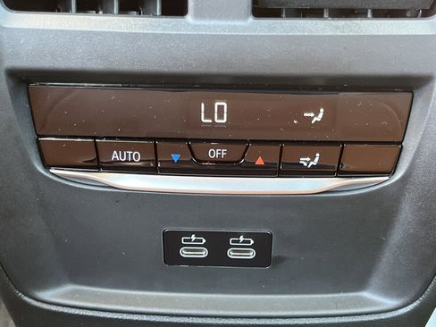 New 2026 BMW 330i Sedan w/ M Sport Package image 22