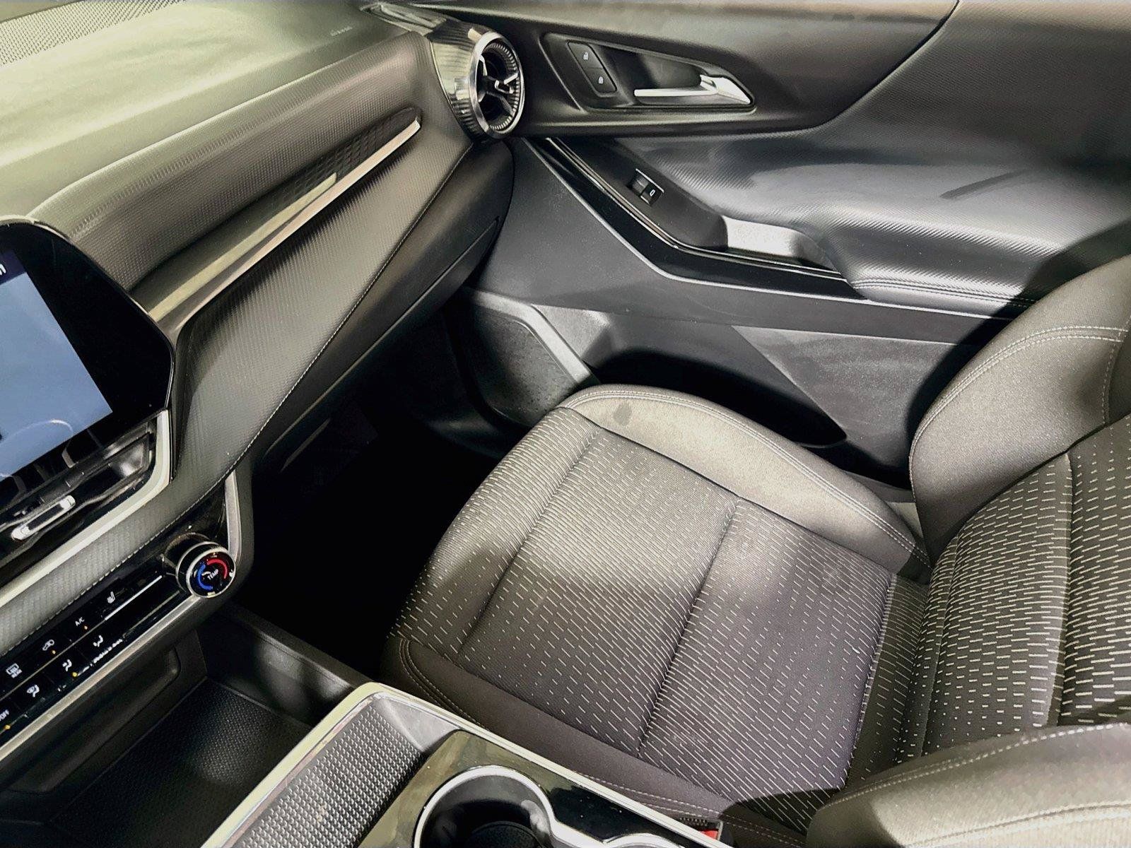 Certified 2025 Chevrolet Equinox LT FWD image 21