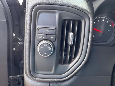 Used 2024 Chevrolet Silverado 1500 Custom RWD image 24