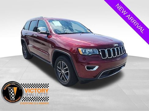 Used 2018 Jeep Grand Cherokee Limited AWD/4WD image 1