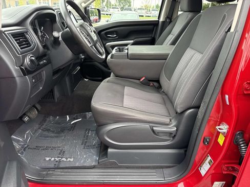 Used 2023 Nissan Titan SV w/ Accessory Utility Package AWD/4WD image 28