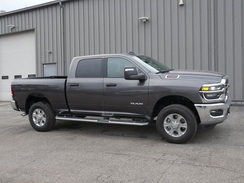 Used 2025 RAM 2500 Big Horn image 7