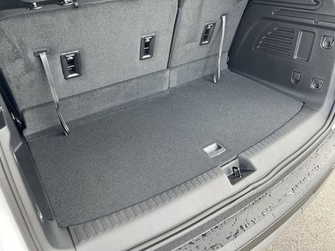 New 2026 GMC Acadia Elevation image 46