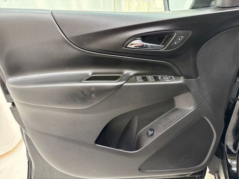 Used 2024 Chevrolet Equinox LT w/ LPO, Floor Liner Package image 17