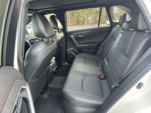 Used 2022 Toyota RAV4 XSE w/ Premium Package image 31