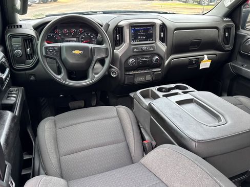 Used 2022 Chevrolet Silverado 1500 Custom RWD image 7