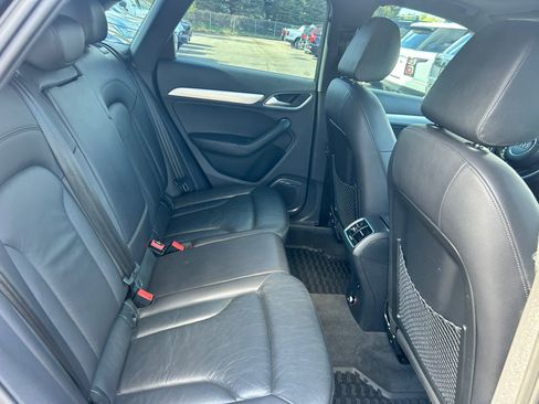 Used 2015 Audi Q3 2.0T Prestige w/ Prestige Package image 20