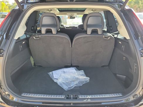 New 2026 Volvo XC90 B5 Plus AWD/4WD image 4