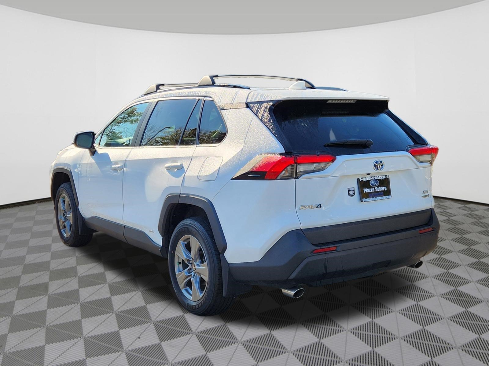 Used 2024 Toyota RAV4 XLE w/ Weather Package AWD/4WD image 3