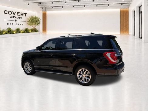 Used 2020 Ford Expedition XLT w/ Equipment Group 202A RWD image 8