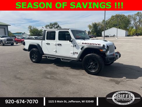 Used 2021 Jeep Gladiator Mojave w/ LED Lighting Group image 8