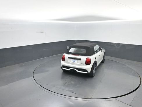 Used 2024 MINI Cooper S FWD image 21