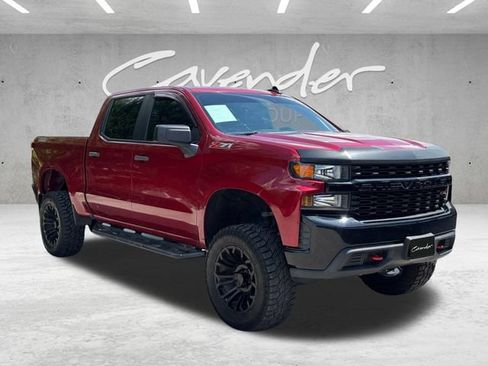 Used 2019 Chevrolet Silverado 1500 Custom Trail Boss w/ Custom Convenience Package AWD/4WD image 2