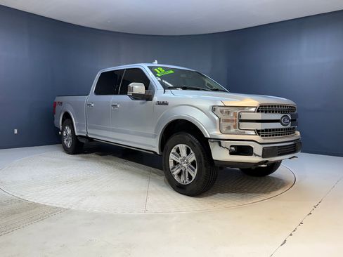 Used 2018 Ford F150 Lariat w/ Equipment Group 502A Luxury image 7