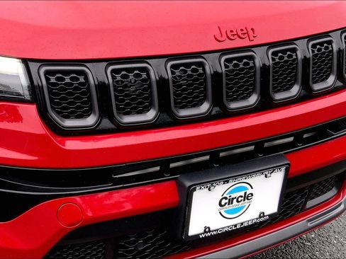 Used 2024 Jeep Compass Limited AWD/4WD image 25